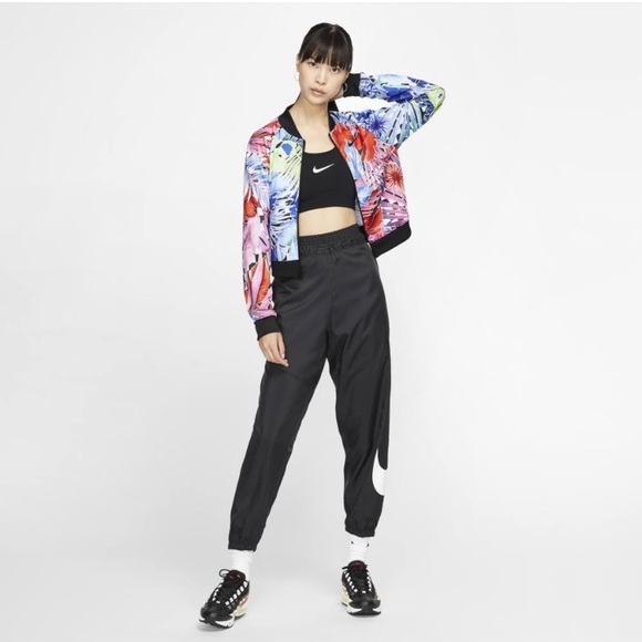 Nike NWT Small Hype Floral Bomber Zip Up Jacket - Picture 2 of 8